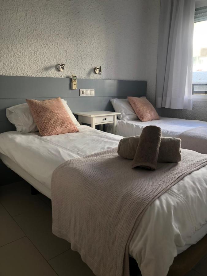 Skol Apartments Marbella - 1 Bedroom Apartment With Sea Views ภายนอก รูปภาพ
